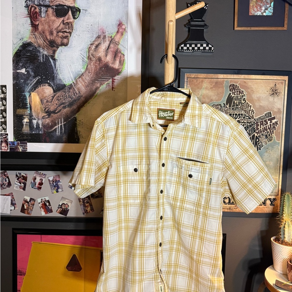 HOWLER BROTHERS ARANSAS SHORT SLEEVE BUTTON UP SHIRT